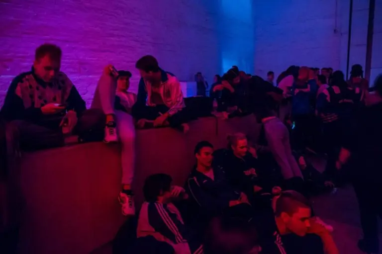 Саша 5tep5 – Неон 18