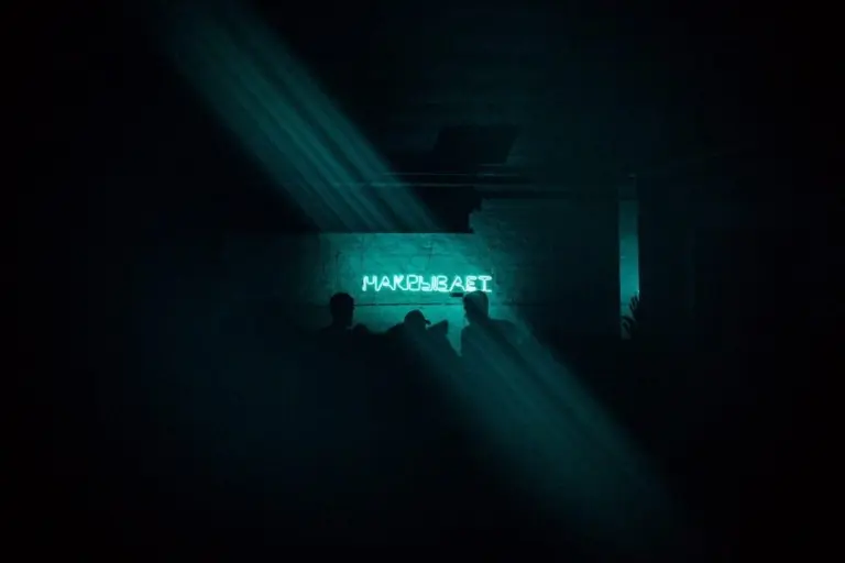 Саша 5tep5 – Неон 20