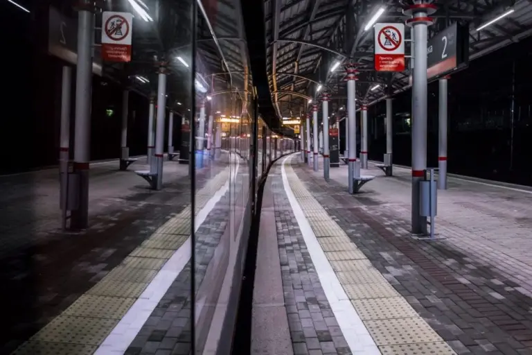 Саша 5tep5 – Неон 47