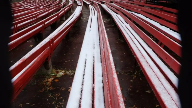 Анна Monkandmoss – Места 18