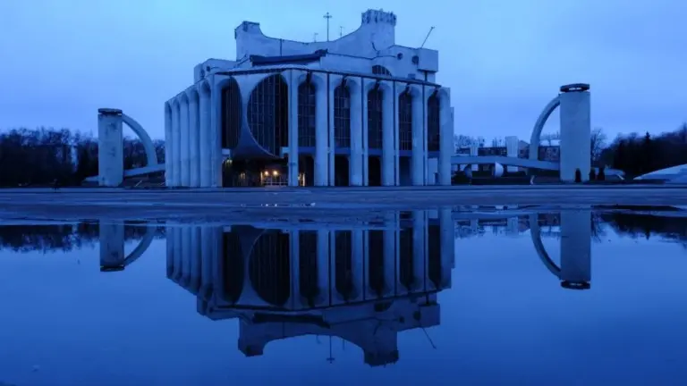 Анна Monkandmoss – Места 8