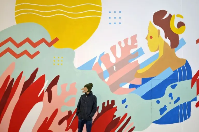 Крепкий палец – Стены 3