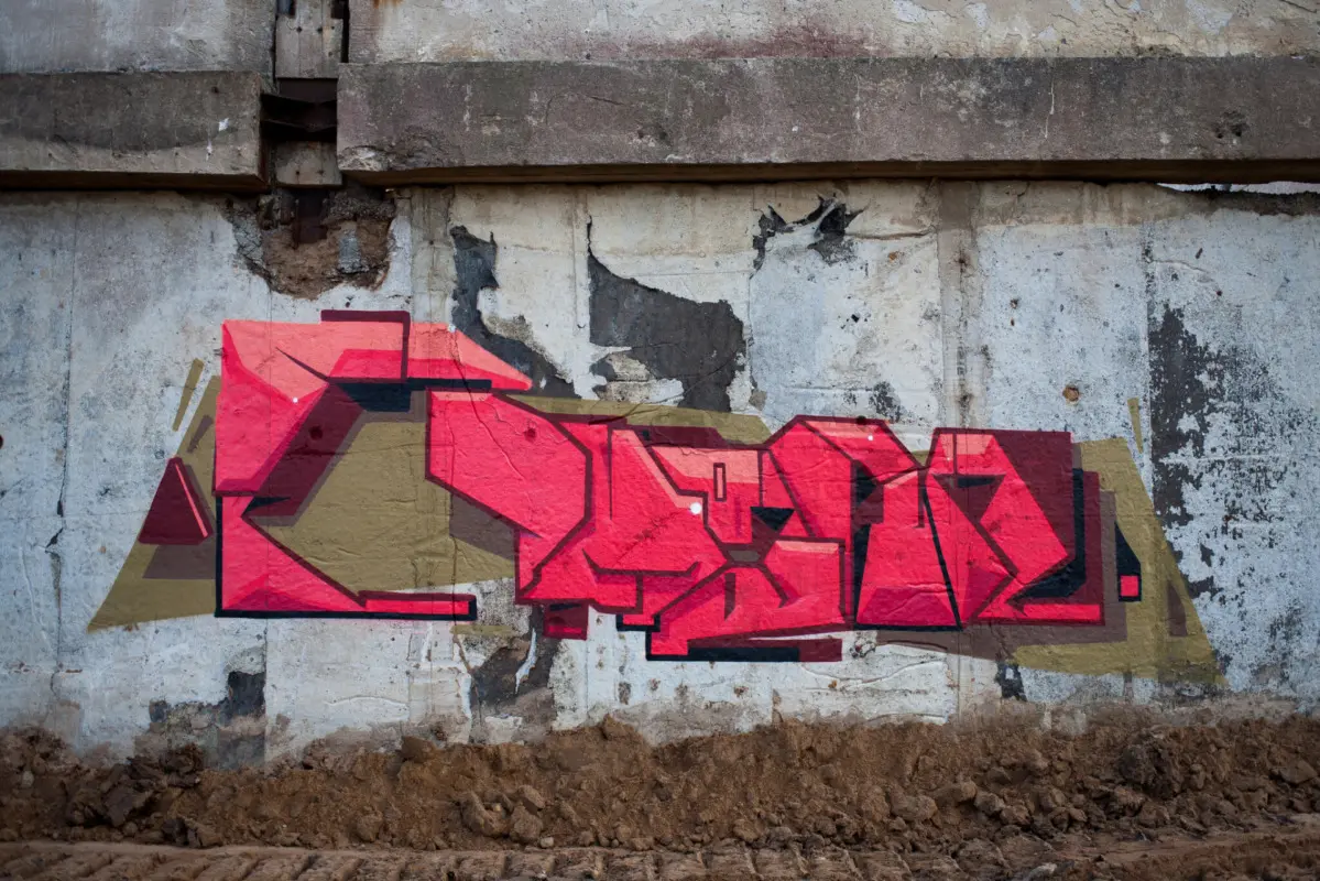 Саша Tomar – Стены 5